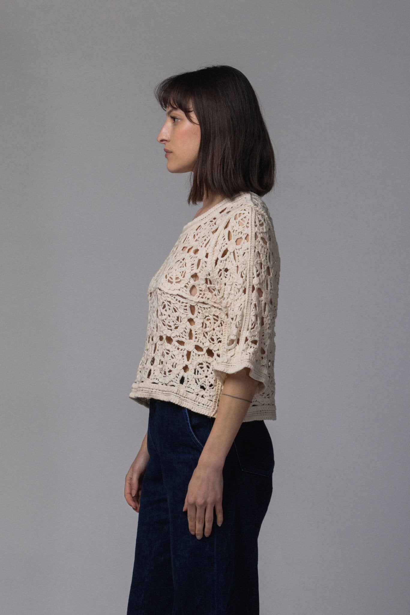 Haut Dentelle Crop fleur - La Doudounerie