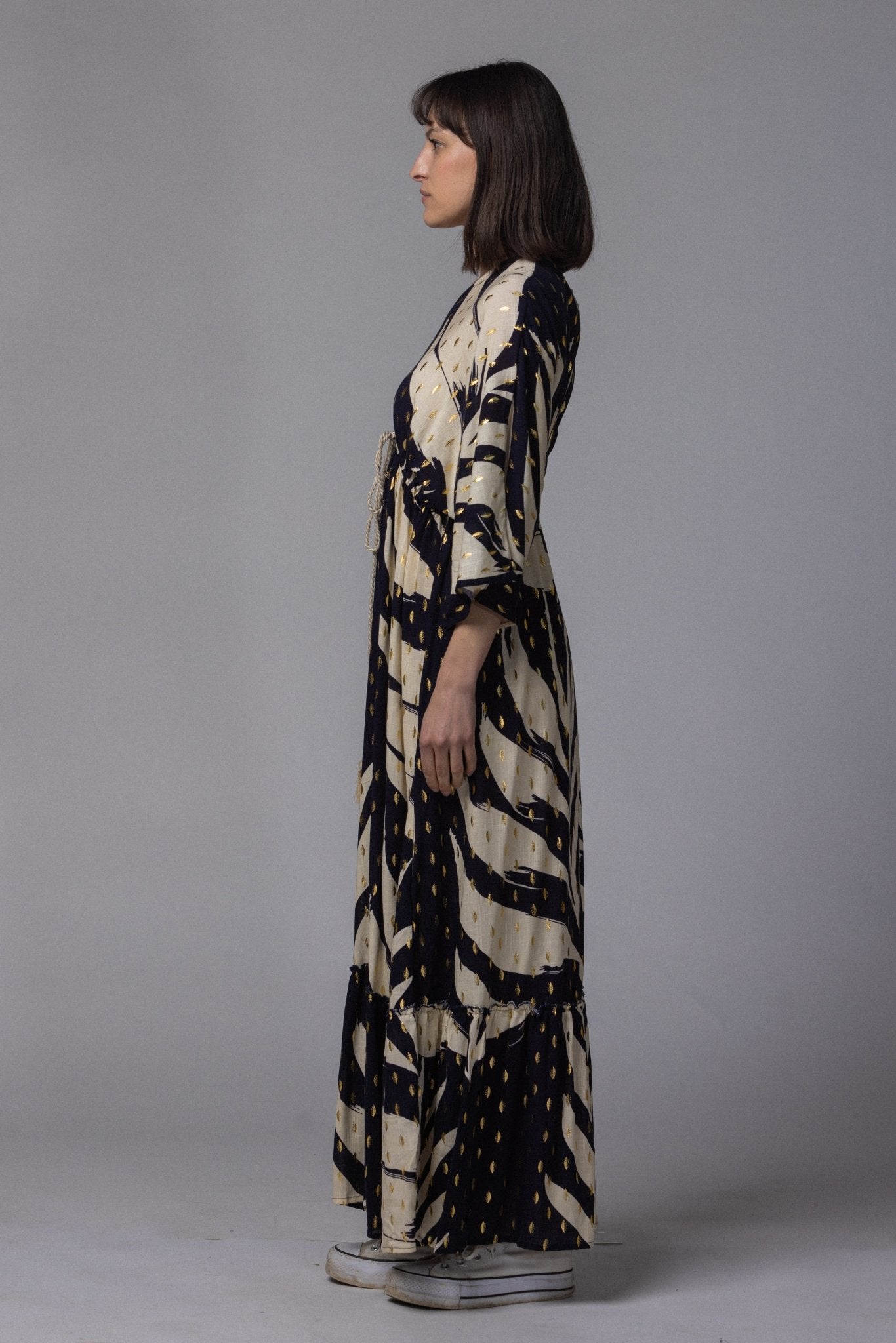 Robe avec détaille doré - La Doudounerie
