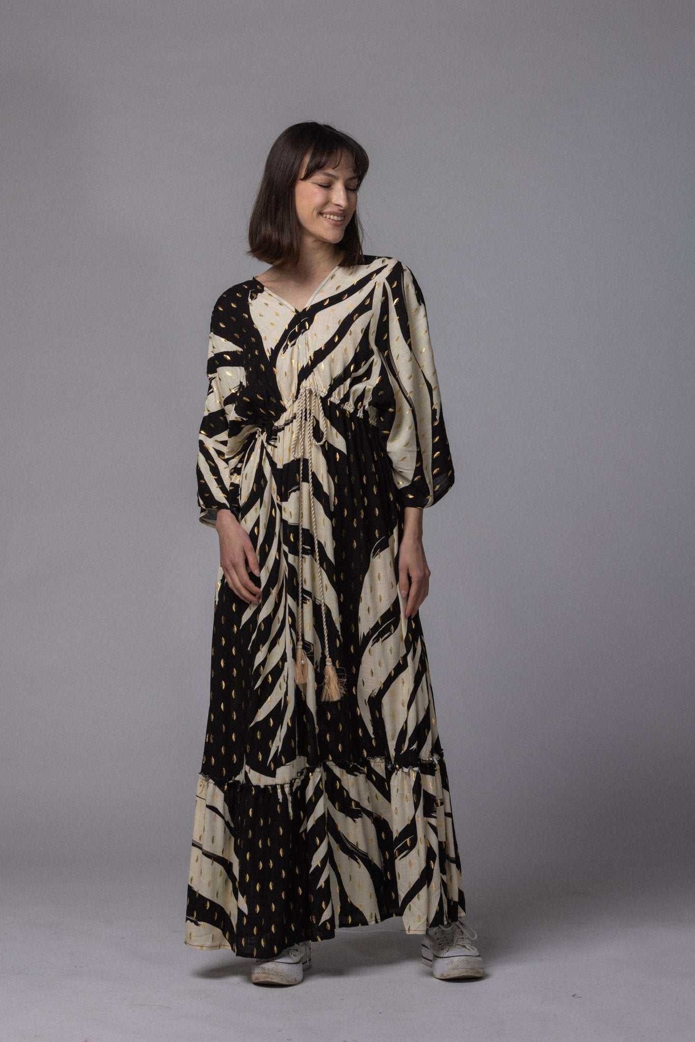 Robe avec détaille doré - La Doudounerie