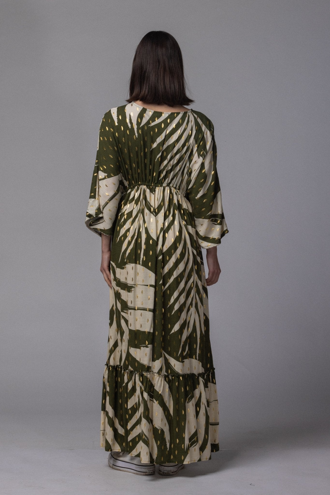 Robe avec détaille doré - La Doudounerie