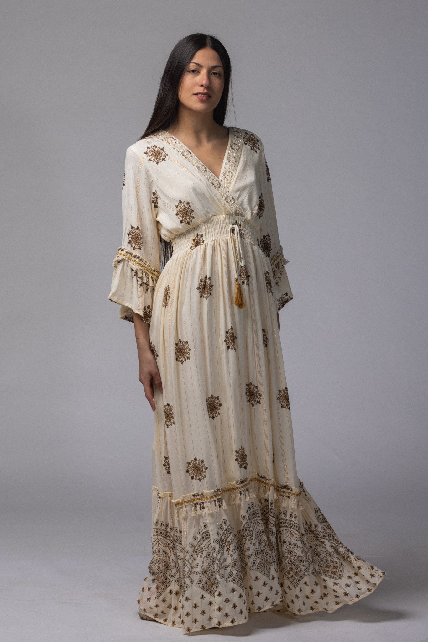 Robe brodé perle - La Doudounerie