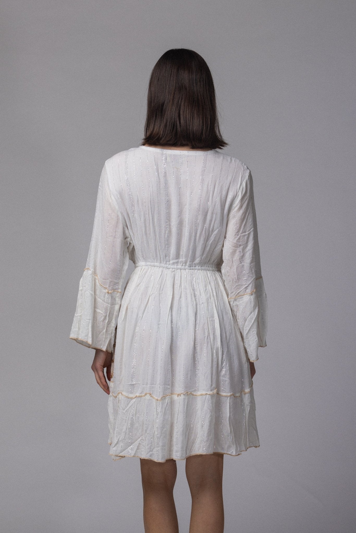 Robe courte col V - La Doudounerie