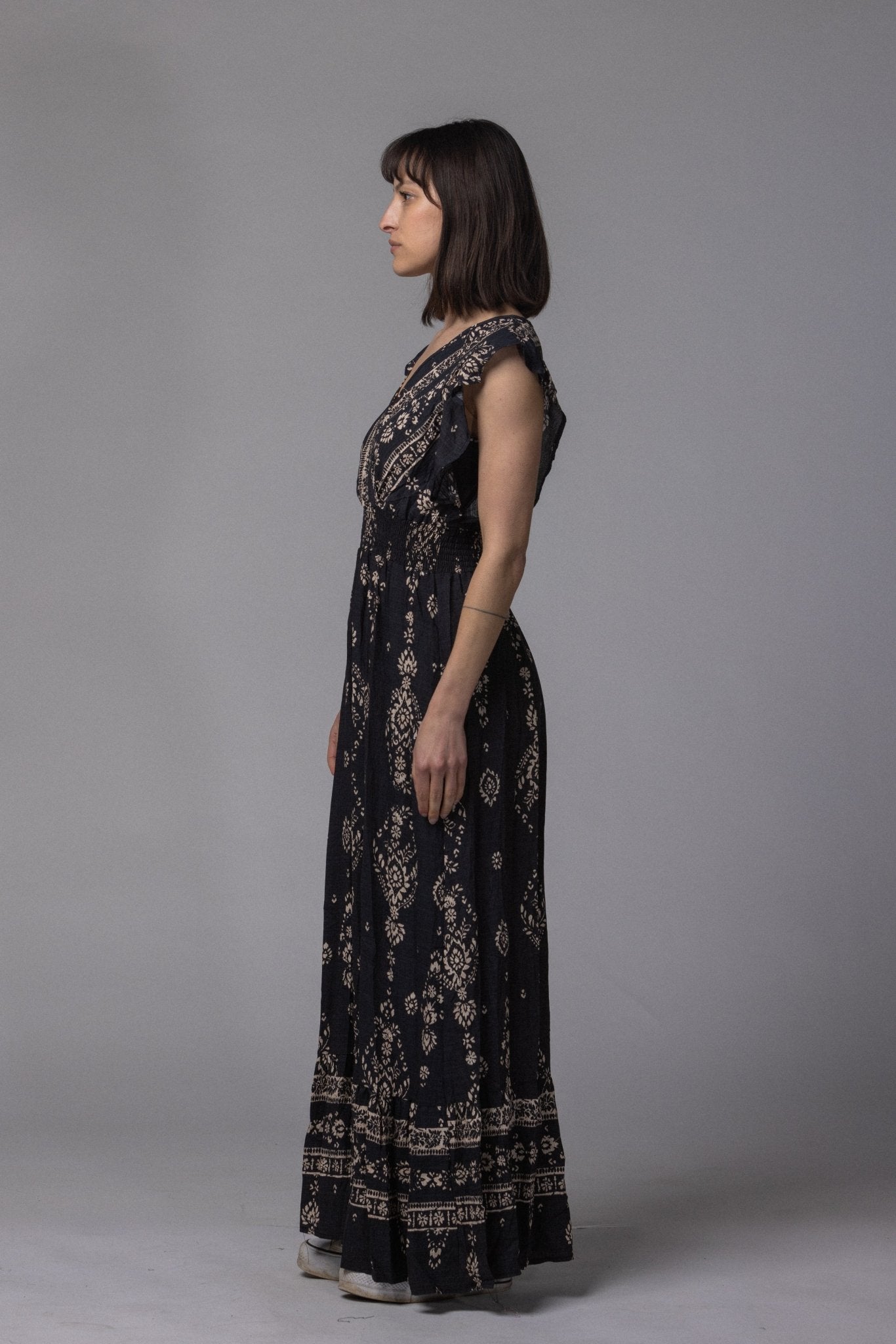 Robe Inda avec col V - La Doudounerie