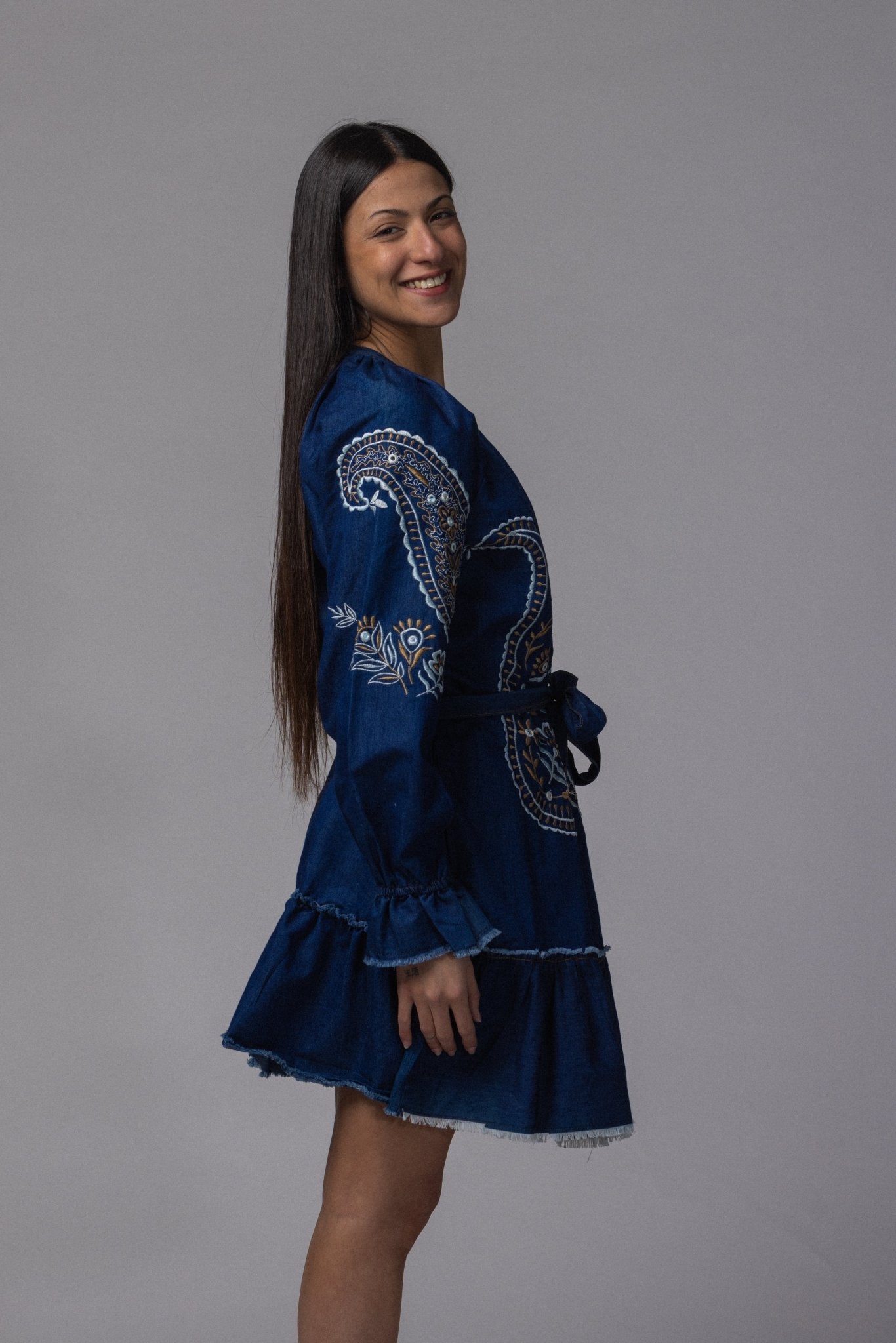 Robe jean brodé courte - La Doudounerie