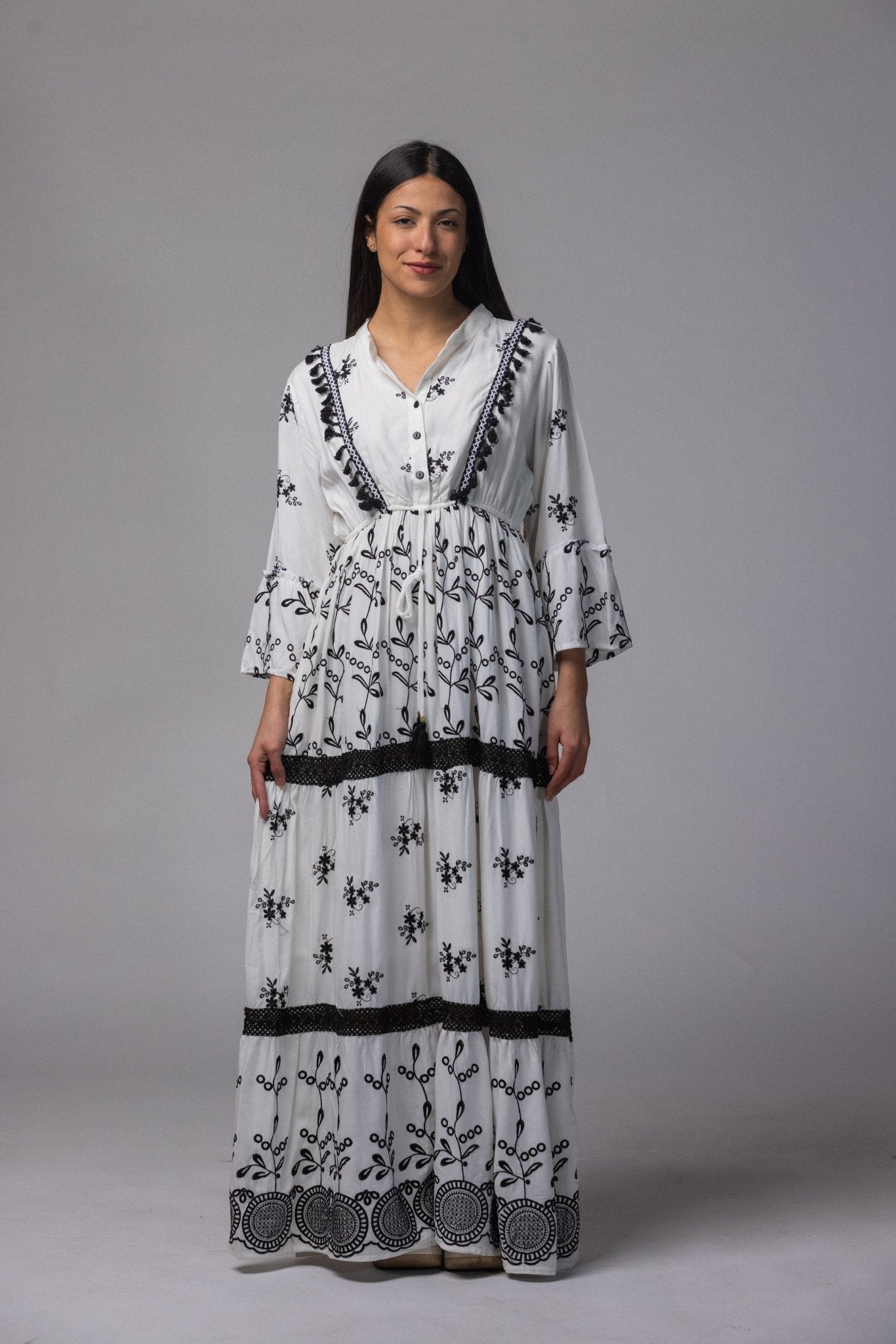 Robe longue avec frange col V - La Doudounerie