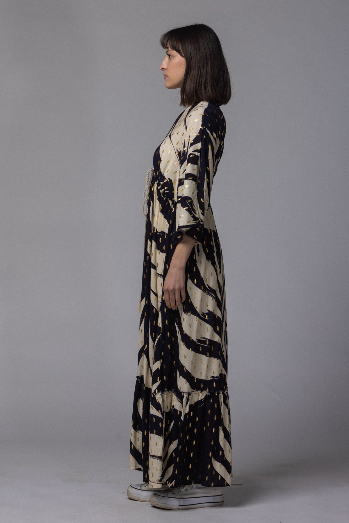 Robe avec détaille doré - La Doudounerie