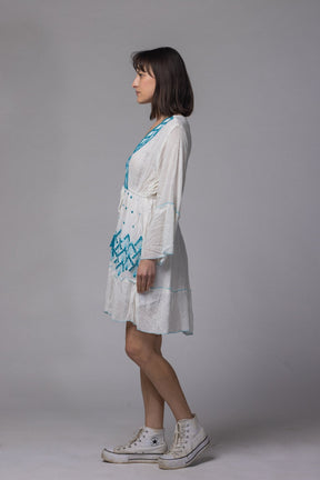 Robe courte été col brodé - La Doudounerie