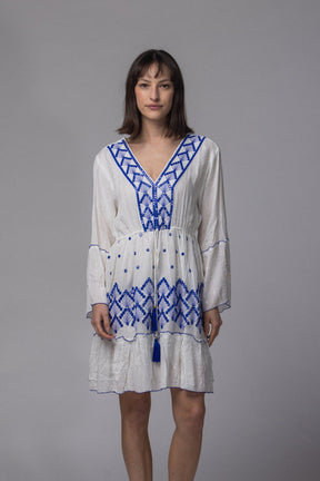 Robe courte été col brodé - La Doudounerie