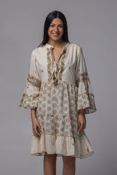 Robe courte motif doré - La Doudounerie