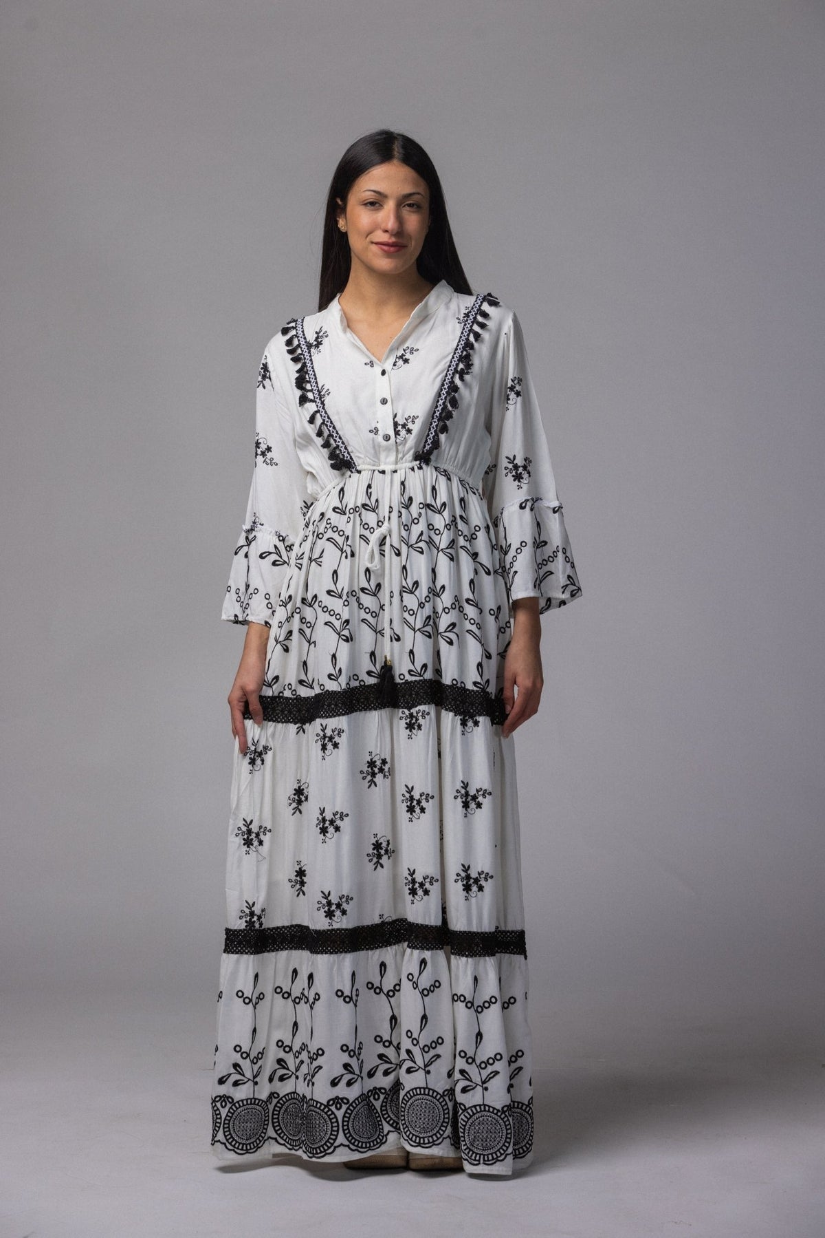 Robe longue avec frange col V - La Doudounerie