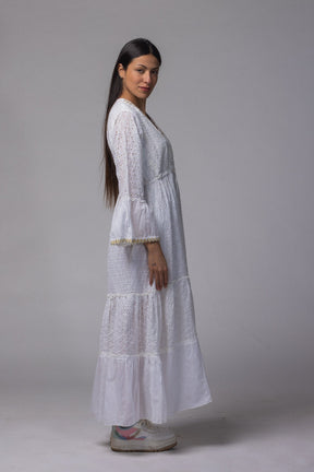 Robe longue brodé blanc et doré - La Doudounerie