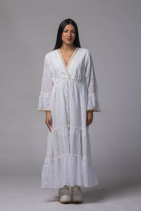 Robe longue brodé blanc et doré - La Doudounerie