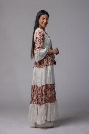 Robe longue brodé rouge et blanc - La Doudounerie
