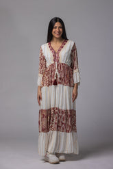 Robe longue brodé rouge et blanc - La Doudounerie