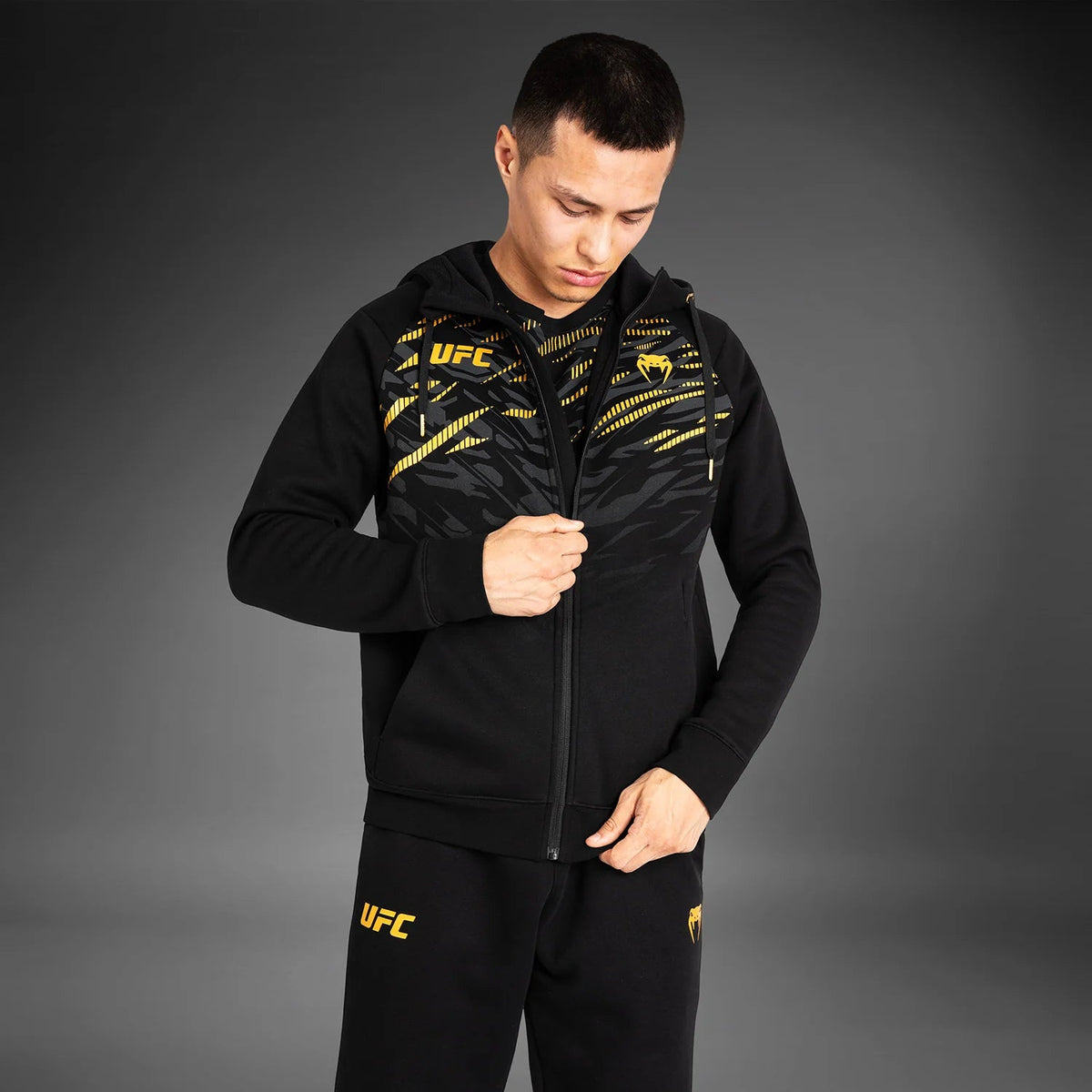 UFC Fusion by Venum Replica - La Doudounerie