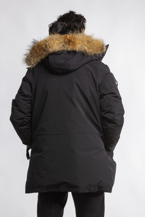 Doudoune chauffante Solar Snow à capuche avec fourrure pour homme couleur noir de dos.